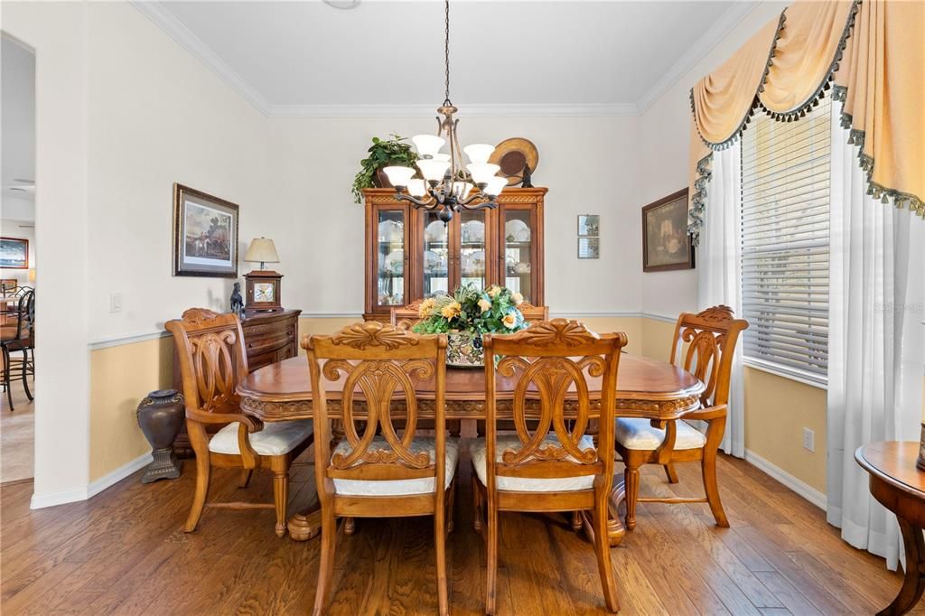 Active With Contract: $524,999 (3 beds, 2 baths, 3215 Square Feet)