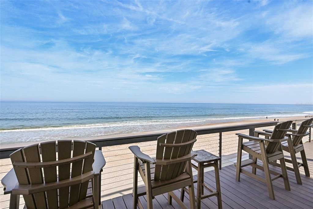 For Sale: $2,590,000 (5 beds, 3 baths, 2690 Square Feet)