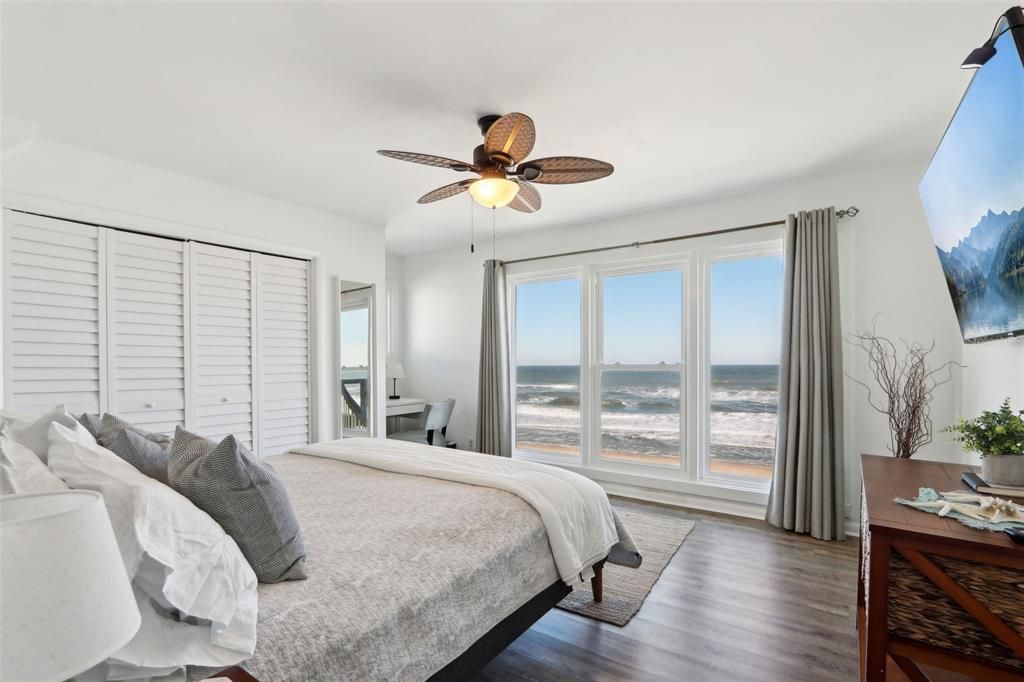 Main level Guest Room