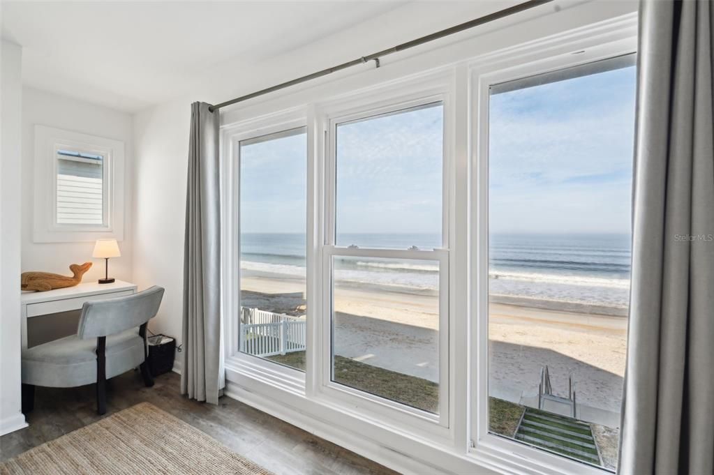 Main level Guest Room