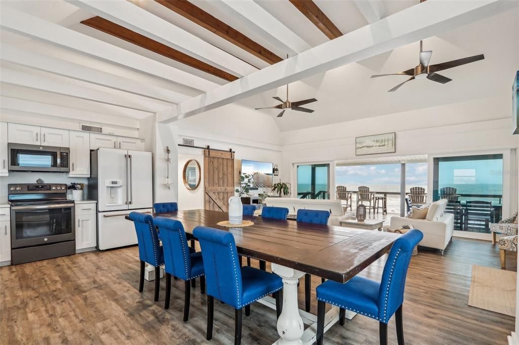 For Sale: $2,590,000 (5 beds, 3 baths, 2690 Square Feet)