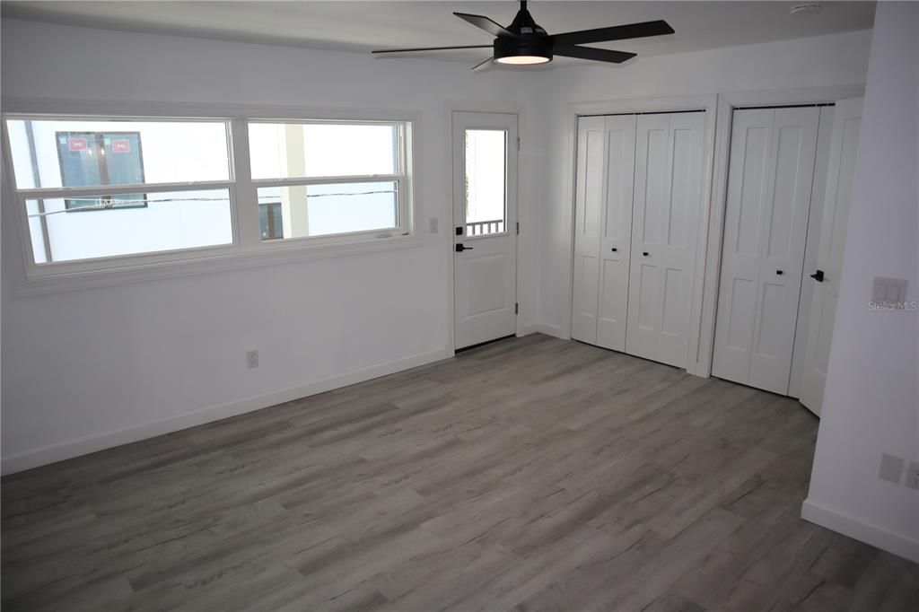 For Rent: $4,000 (2 beds, 2 baths, 1298 Square Feet)