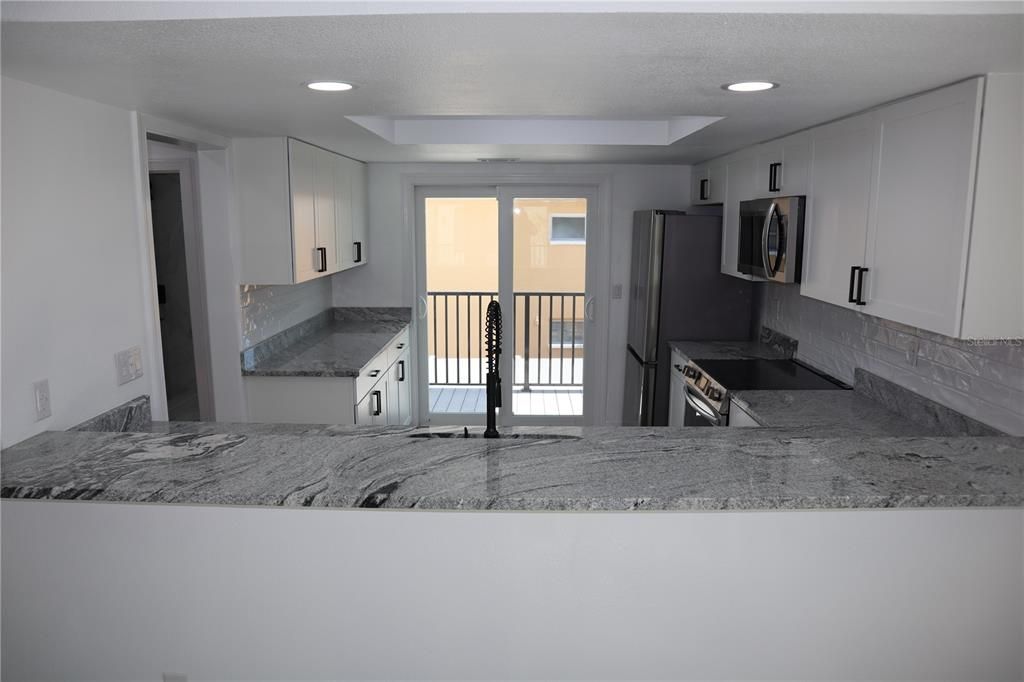 For Rent: $4,000 (2 beds, 2 baths, 1298 Square Feet)