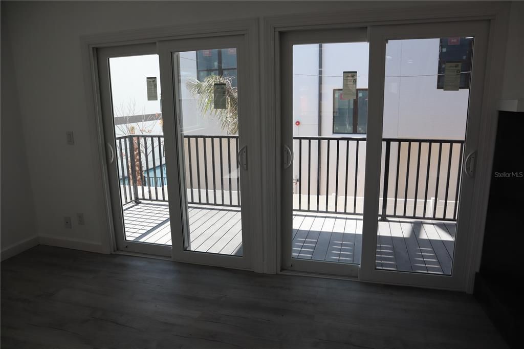 For Rent: $4,000 (2 beds, 2 baths, 1298 Square Feet)