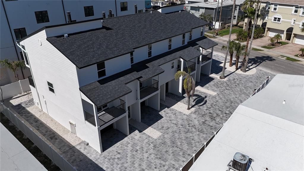 For Rent: $4,000 (2 beds, 2 baths, 1298 Square Feet)