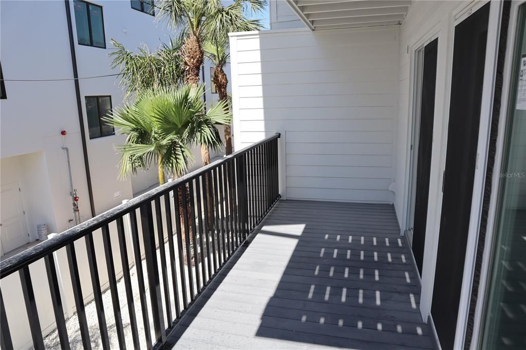For Rent: $4,000 (2 beds, 2 baths, 1298 Square Feet)