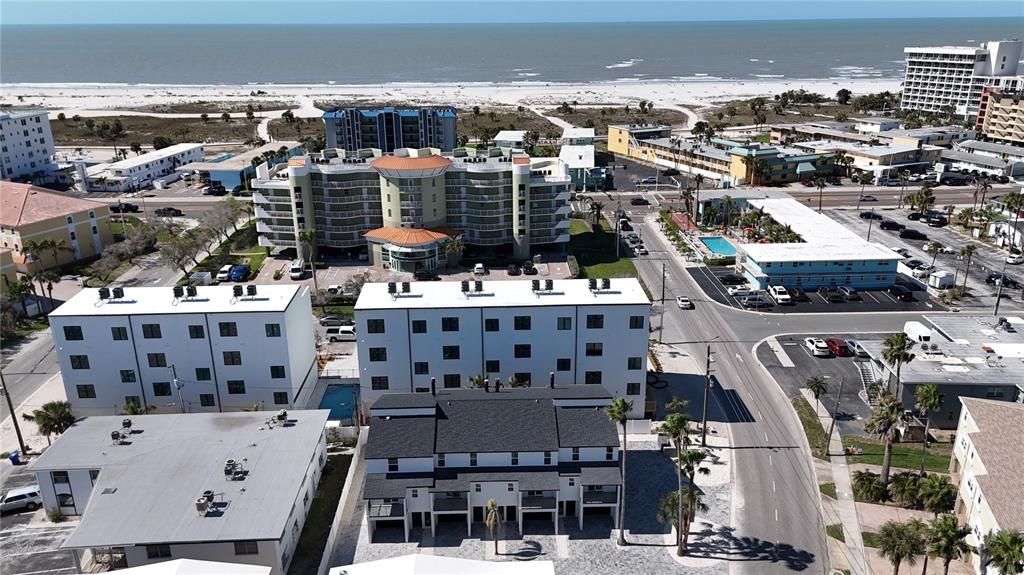 For Rent: $4,000 (2 beds, 2 baths, 1298 Square Feet)