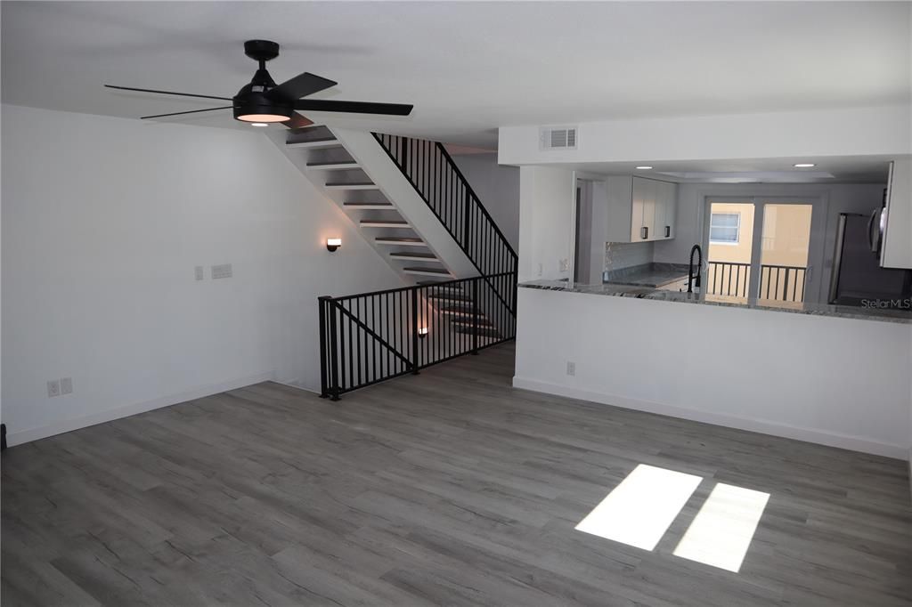 For Rent: $4,000 (2 beds, 2 baths, 1298 Square Feet)