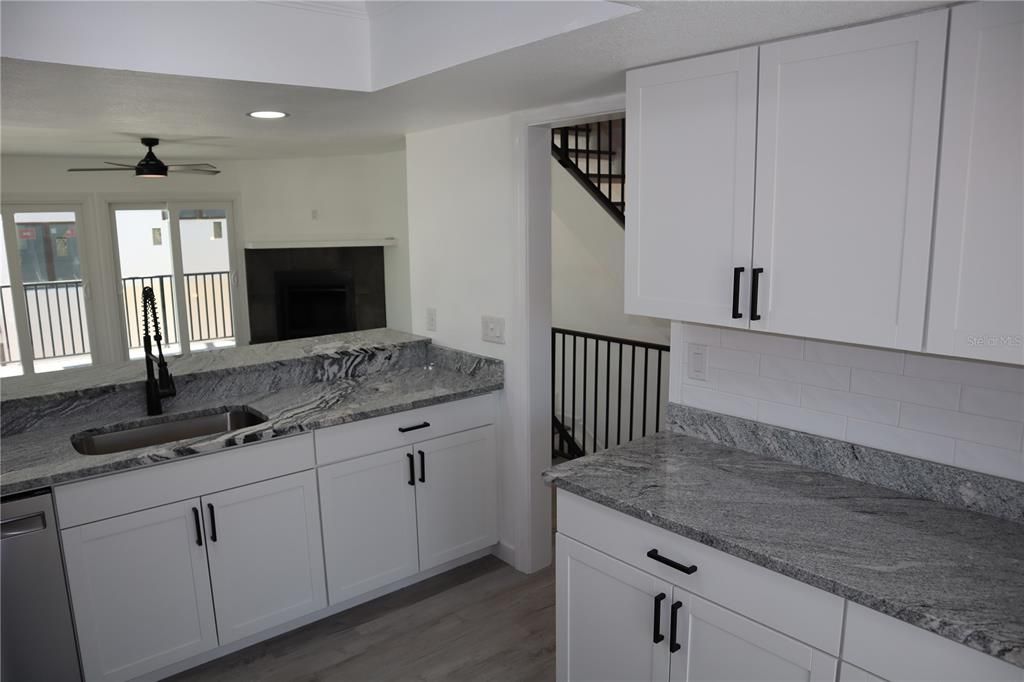 For Rent: $4,000 (2 beds, 2 baths, 1298 Square Feet)
