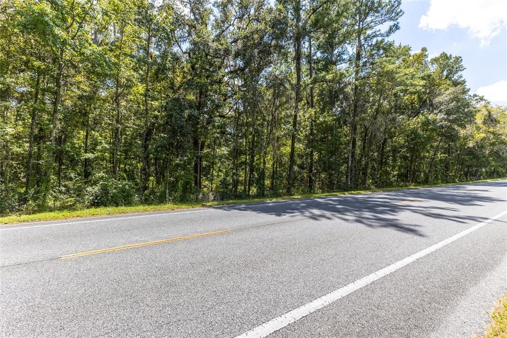 Activo con contrato: $325,000 (6.28 acres)