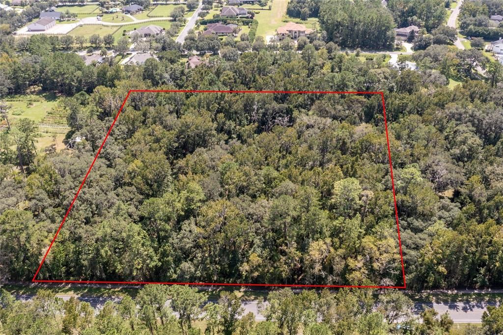 Activo con contrato: $325,000 (6.28 acres)