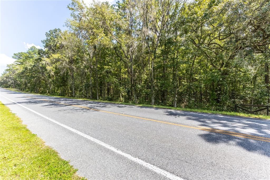 Activo con contrato: $325,000 (6.28 acres)