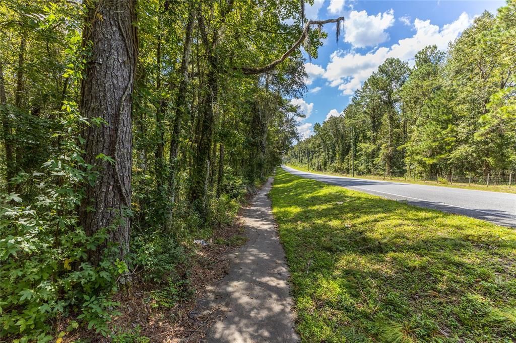 Activo con contrato: $325,000 (6.28 acres)