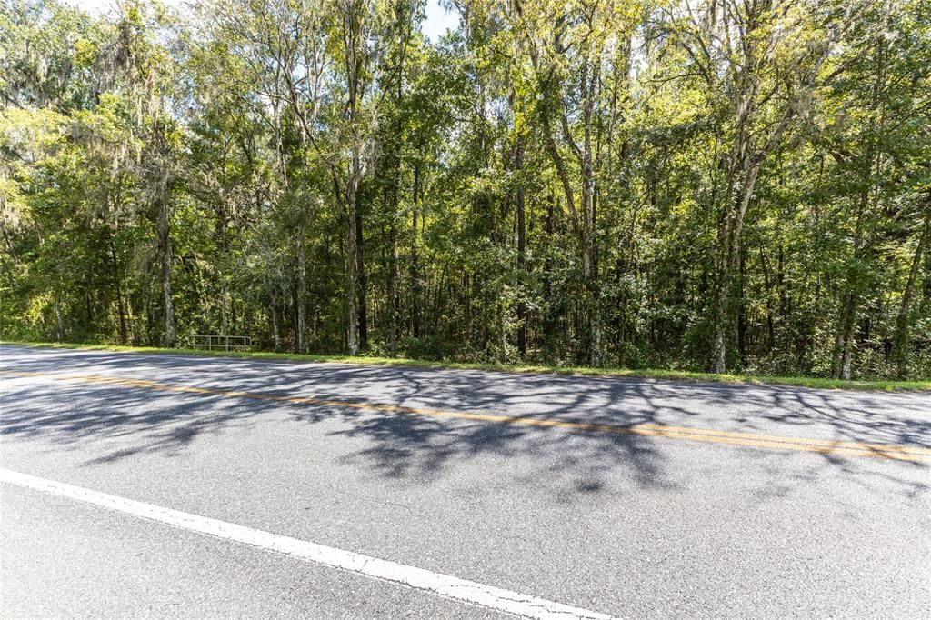 Activo con contrato: $325,000 (6.28 acres)