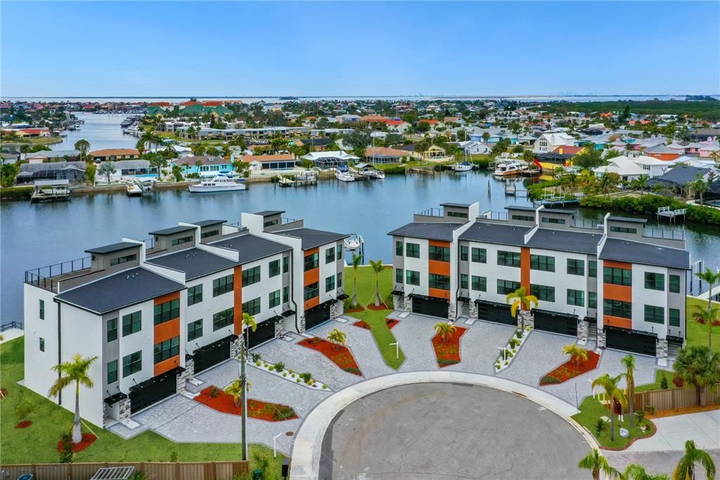 待售: $840,000 (4 贝兹, 2 浴室, 2396 平方英尺)