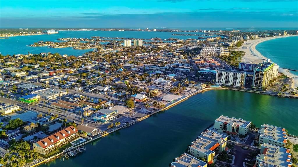 合同活跃: $3,850,000 (0 贝兹, 0 浴室, 2394 平方英尺)