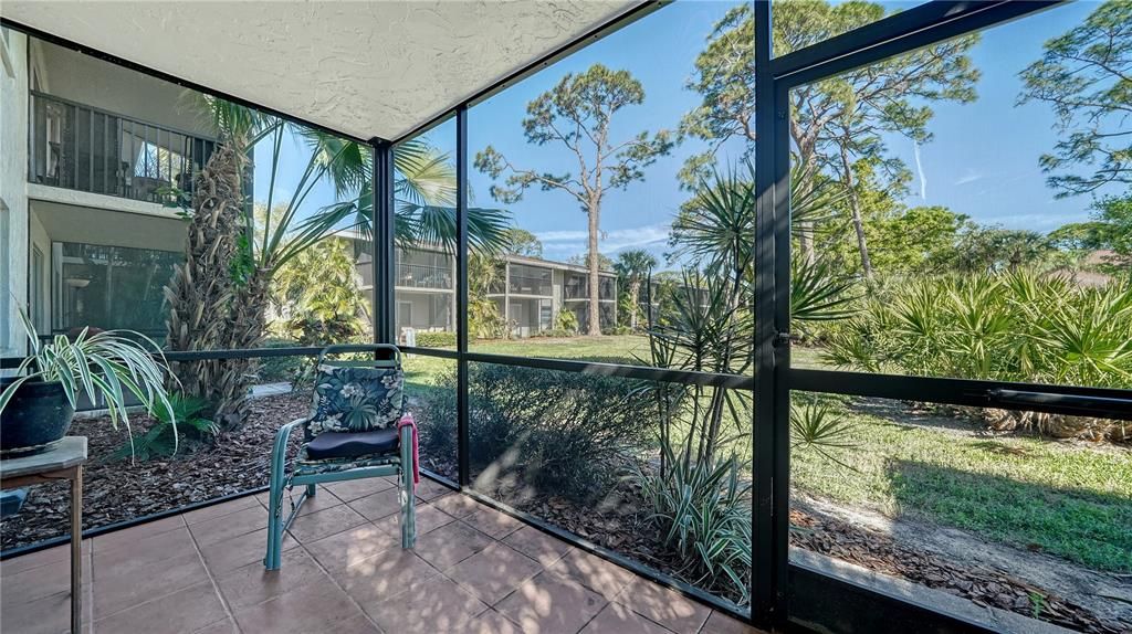 En Venta: $199,900 (2 camas, 1 baños, 865 Pies cuadrados)