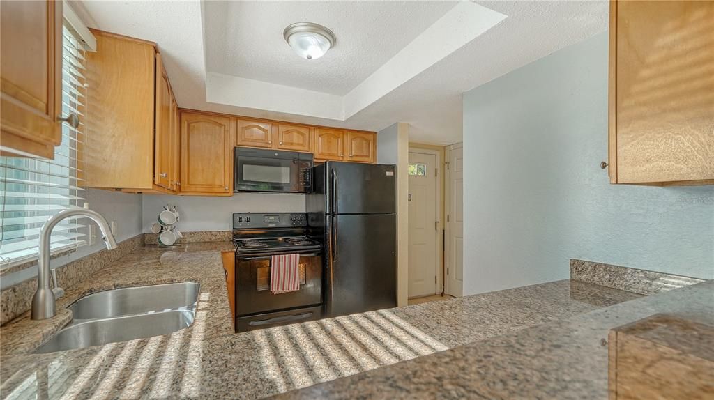 En Venta: $199,900 (2 camas, 1 baños, 865 Pies cuadrados)