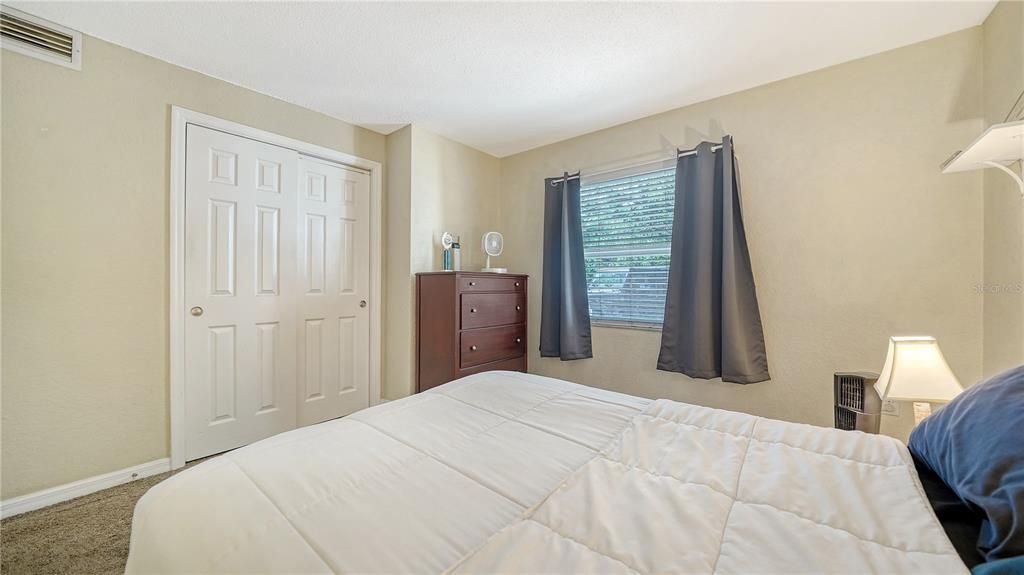 En Venta: $199,900 (2 camas, 1 baños, 865 Pies cuadrados)