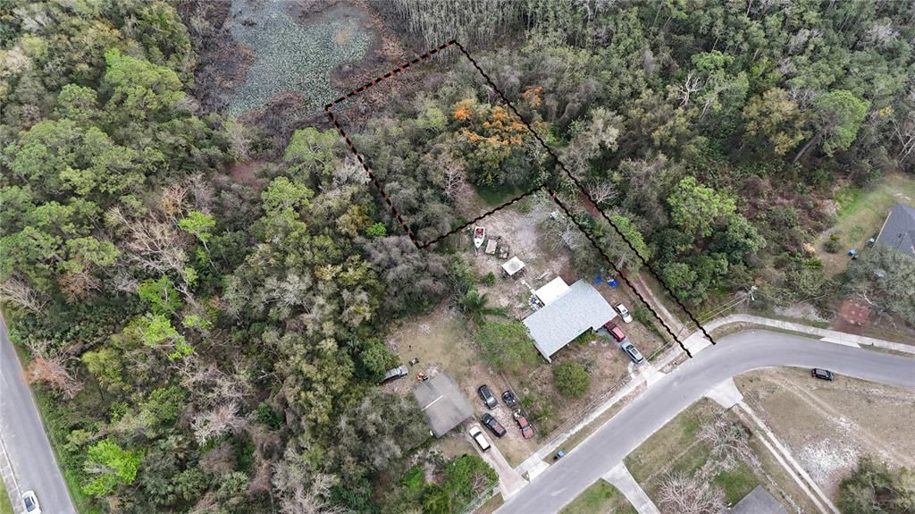 На продажу: $80,000 (0.50 acres)