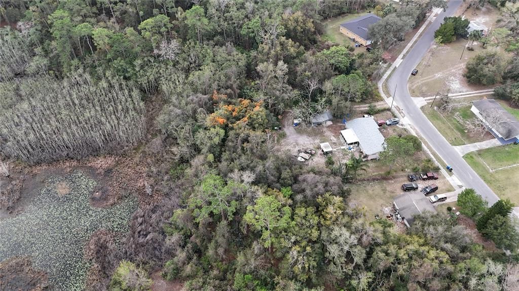 На продажу: $80,000 (0.50 acres)