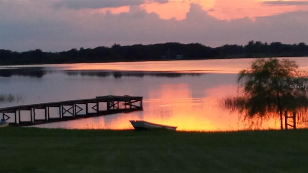 For Sale: $705,000 (3 beds, 2 baths, 2294 Square Feet)