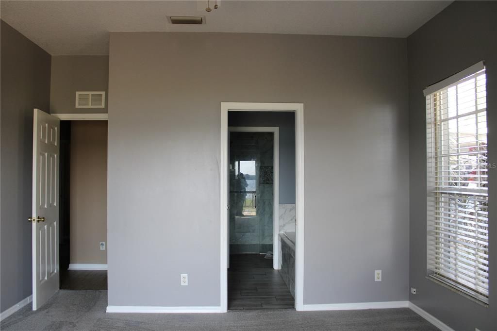 For Sale: $705,000 (3 beds, 2 baths, 2294 Square Feet)