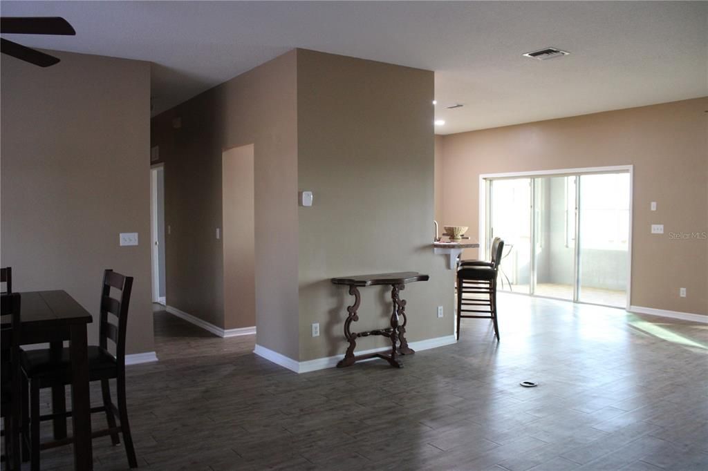 For Sale: $705,000 (3 beds, 2 baths, 2294 Square Feet)