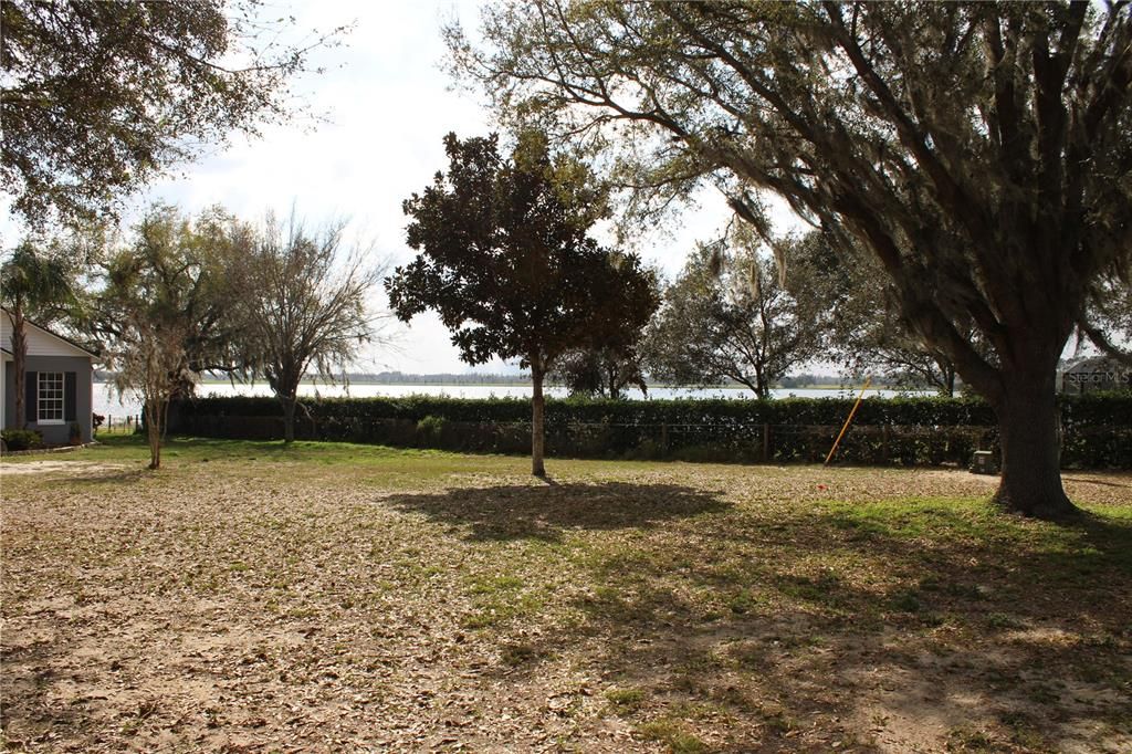 For Sale: $705,000 (3 beds, 2 baths, 2294 Square Feet)