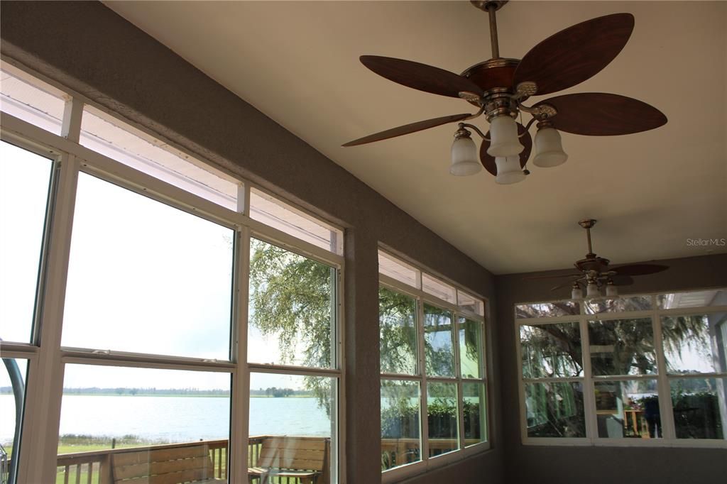 For Sale: $705,000 (3 beds, 2 baths, 2294 Square Feet)