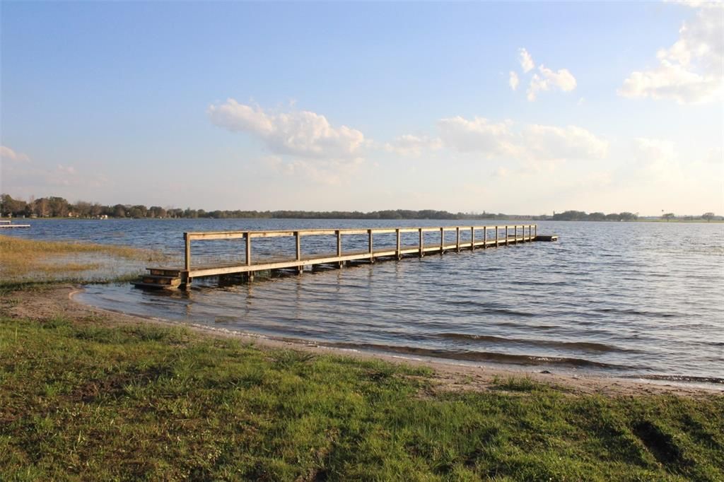 For Sale: $705,000 (3 beds, 2 baths, 2294 Square Feet)