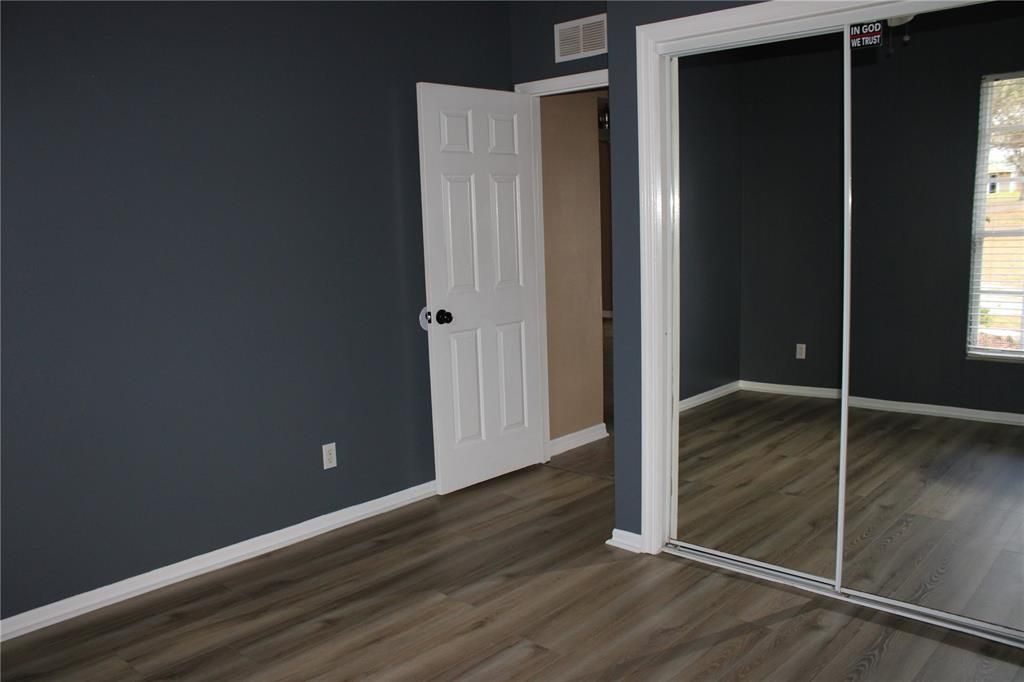 For Sale: $705,000 (3 beds, 2 baths, 2294 Square Feet)