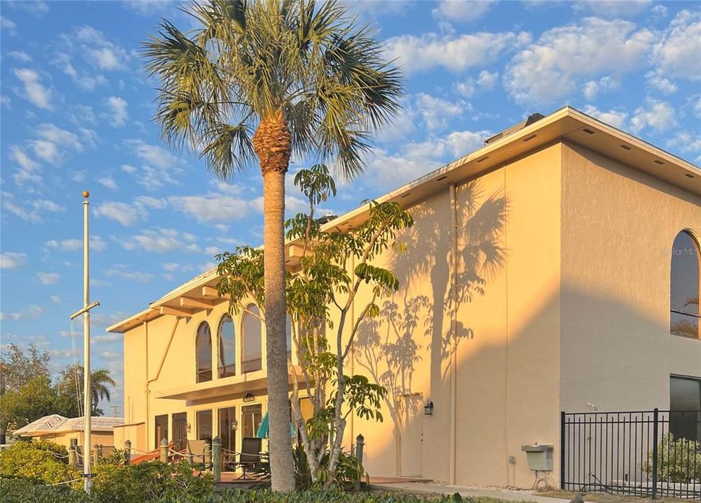 В аренду: $1,900 (2 спален, 2 ванн, 1147 Квадратных фут)