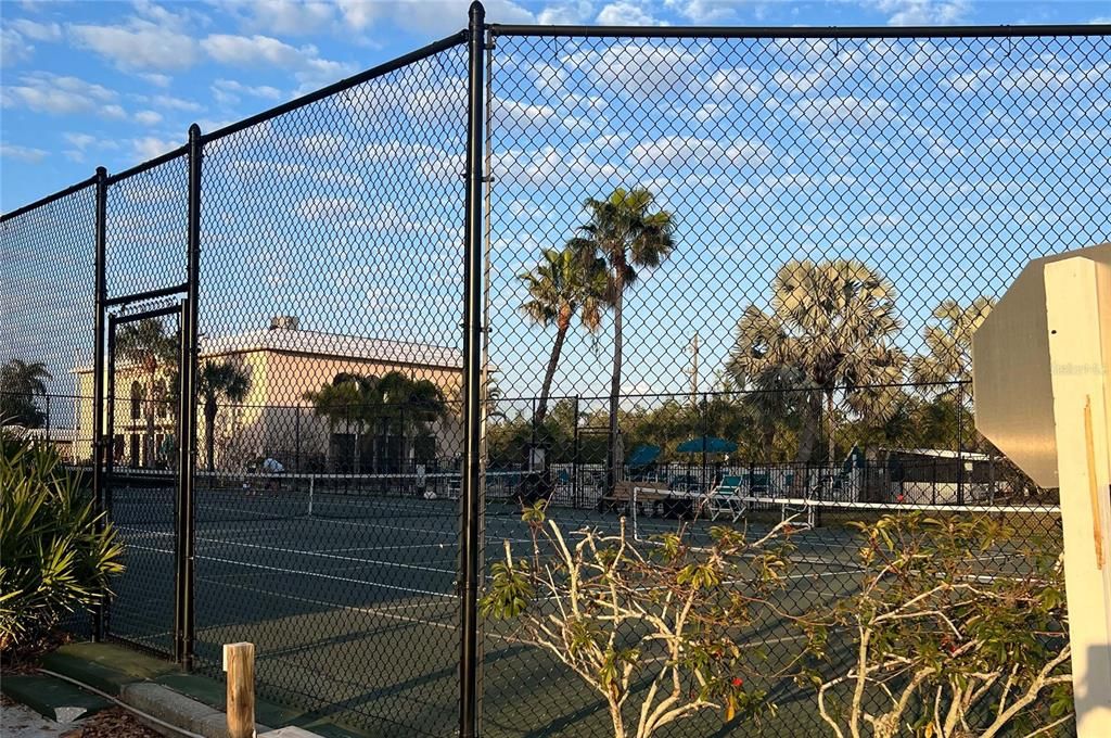 В аренду: $1,900 (2 спален, 2 ванн, 1147 Квадратных фут)