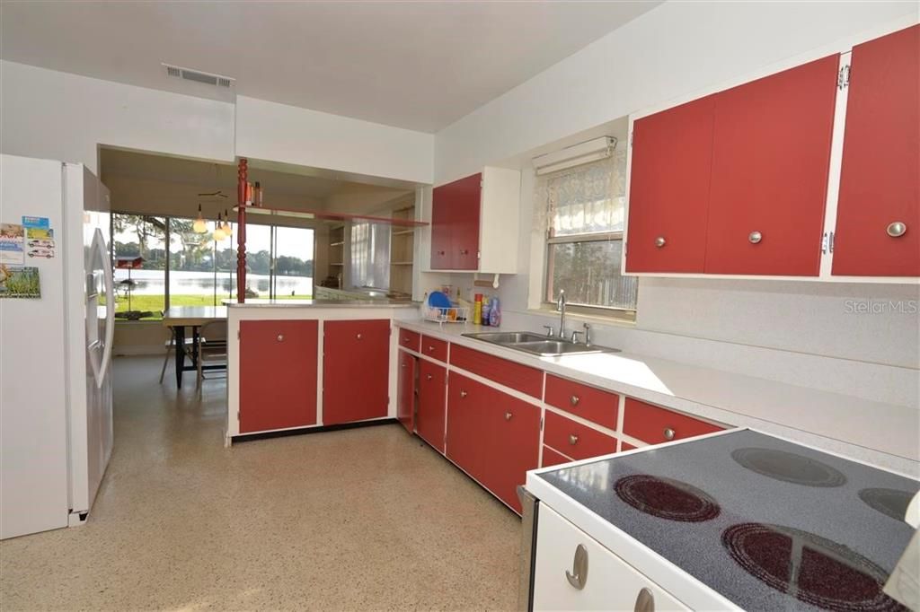 En Venta: $1,065,000 (3 camas, 1 baños, 1646 Pies cuadrados)