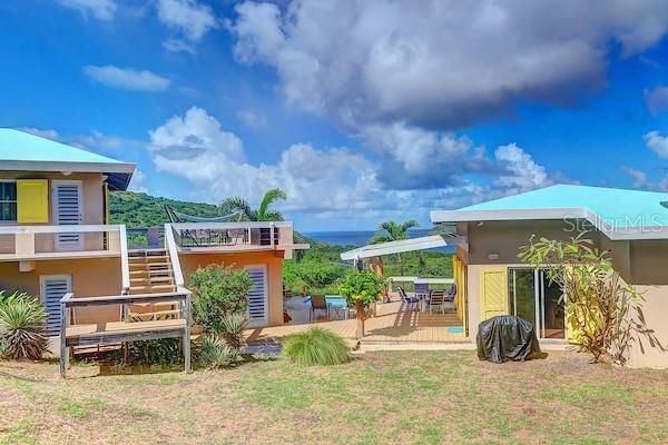 En Venta: $1,495,000 (3 camas, 3 baños, 2100 Pies cuadrados)