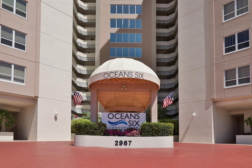 Active With Contract: $649,000 (3 beds, 2 baths, 1776 Square Feet)