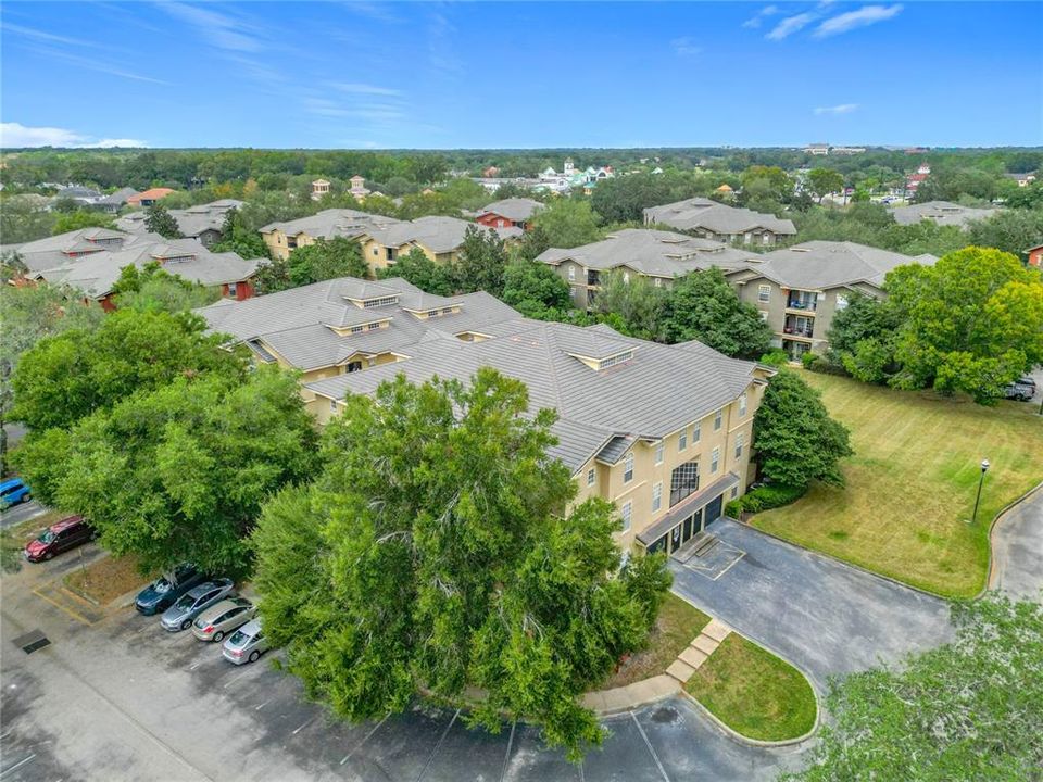 Active With Contract: $180,000 (2 beds, 2 baths, 1398 Square Feet)