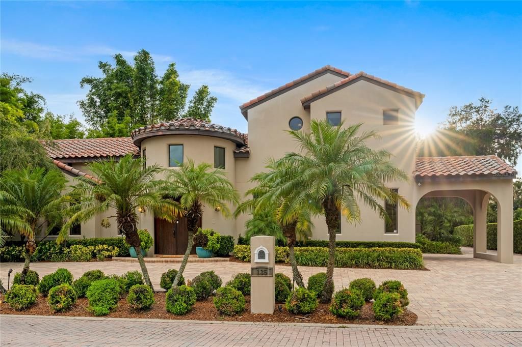 Recently Sold: $1,599,000 (5 beds, 4 baths, 3885 Square Feet)