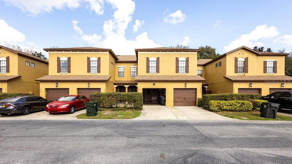 For Sale: $330,000 (3 beds, 2 baths, 1697 Square Feet)