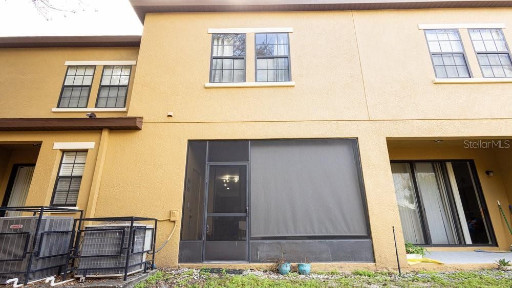 For Sale: $330,000 (3 beds, 2 baths, 1697 Square Feet)