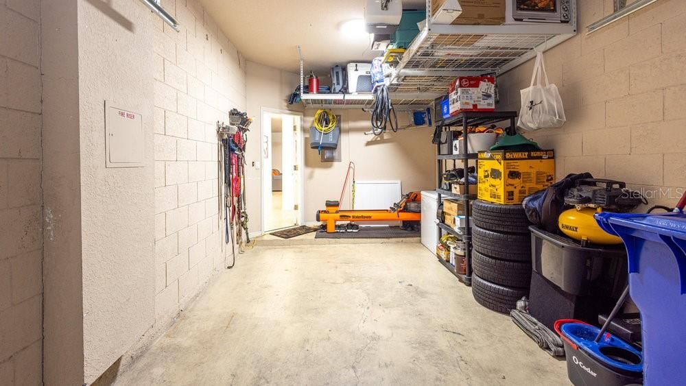 For Sale: $330,000 (3 beds, 2 baths, 1697 Square Feet)