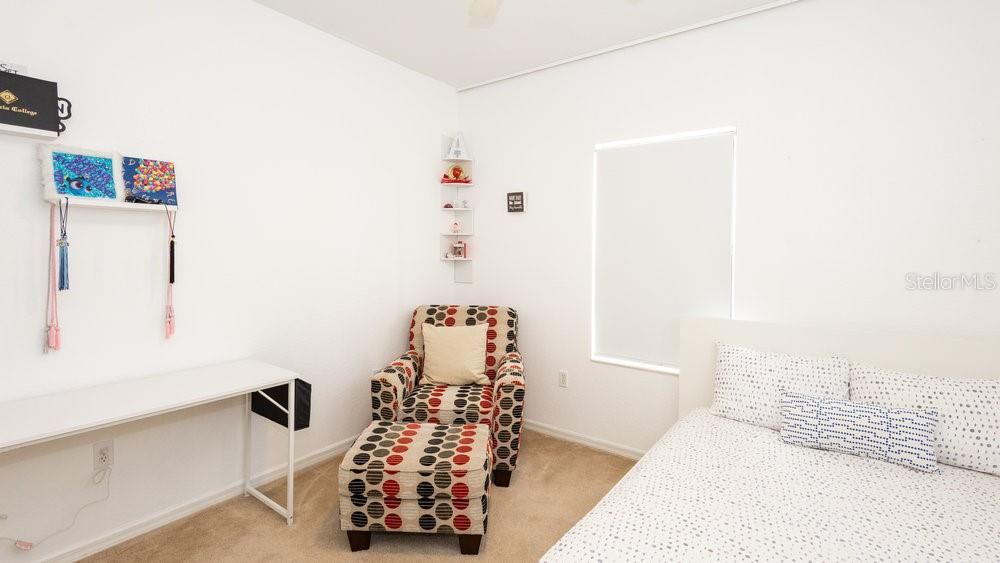 For Sale: $330,000 (3 beds, 2 baths, 1697 Square Feet)