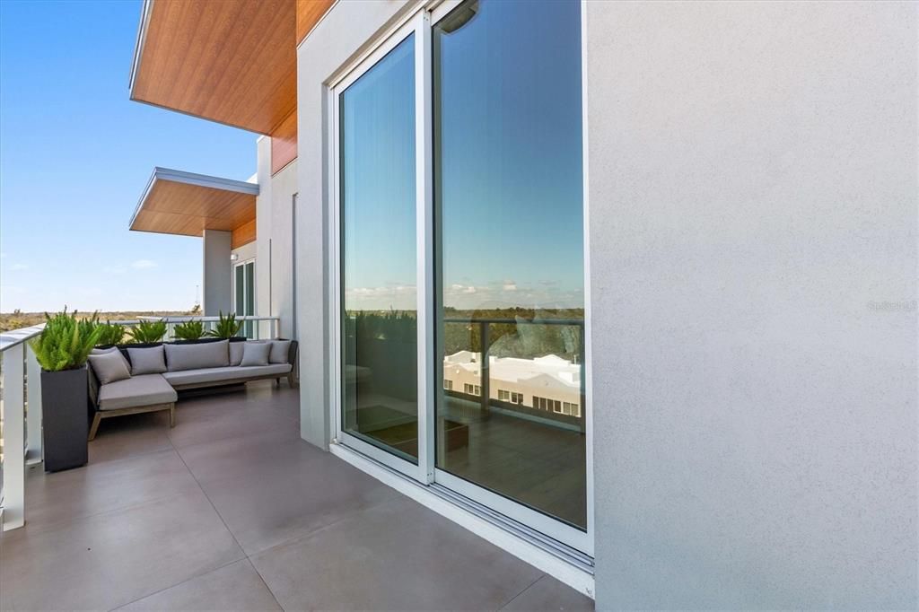 For Sale: $4,399,000 (3 beds, 3 baths, 3525 Square Feet)