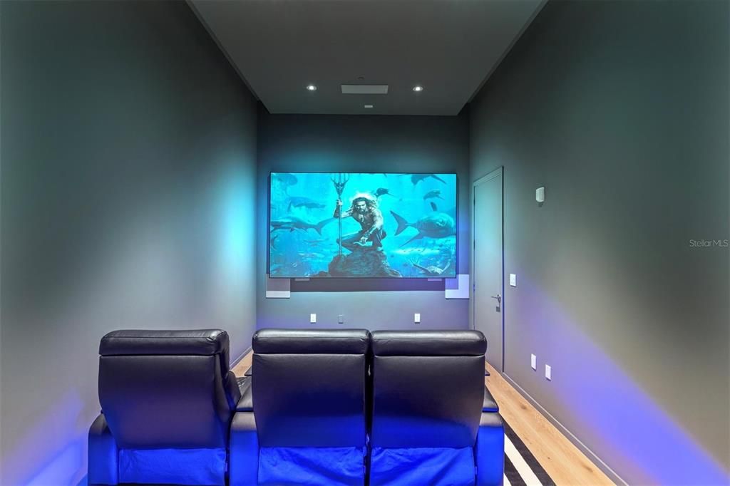 For Sale: $4,399,000 (3 beds, 3 baths, 3525 Square Feet)