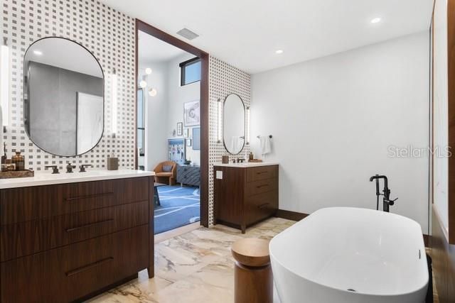 For Sale: $3,750,000 (4 beds, 4 baths, 4400 Square Feet)