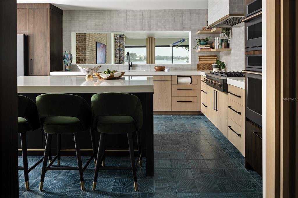 For Sale: $3,750,000 (4 beds, 4 baths, 4400 Square Feet)