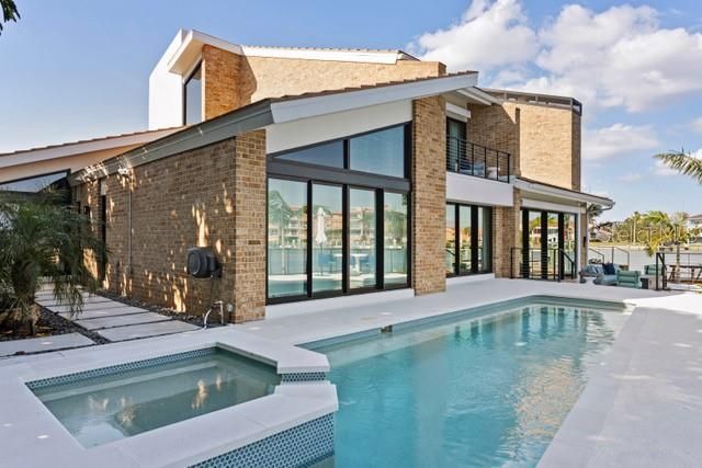 For Sale: $3,750,000 (4 beds, 4 baths, 4400 Square Feet)