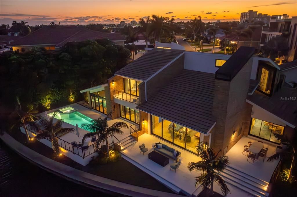 For Sale: $3,750,000 (4 beds, 4 baths, 4400 Square Feet)