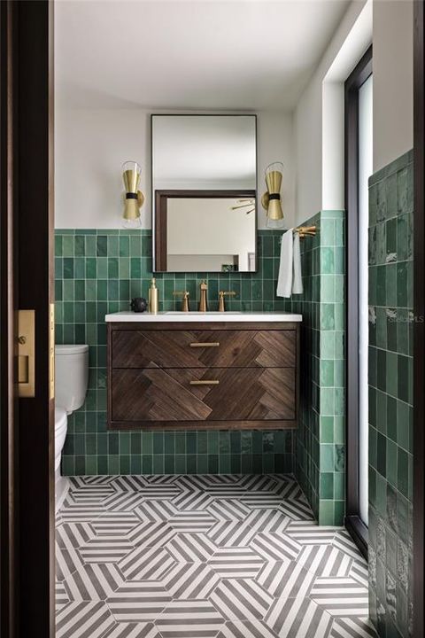 For Sale: $3,750,000 (4 beds, 4 baths, 4400 Square Feet)